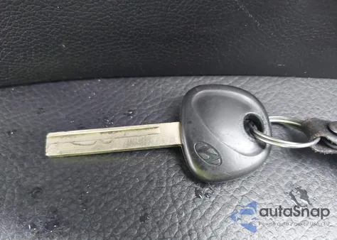 2016 Hyundai Veloster z USA, uszkodzony, nr VIN KMHTC6AD0GU295527